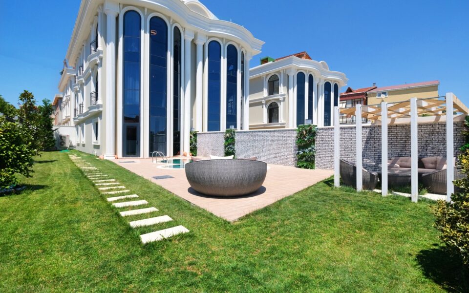 Cheap Villa For Sale in Istanbul 2