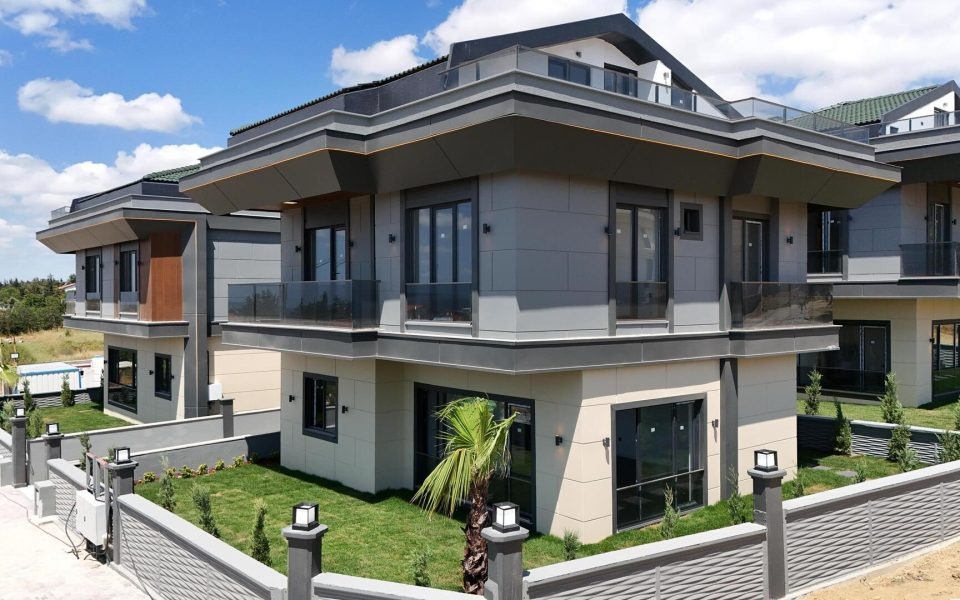Cheap Villa For Sale in Istanbul Catalca