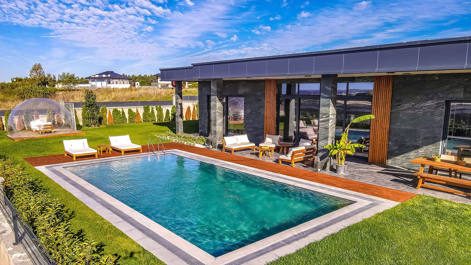 Cheap Villa For Sale in Istanbul Comfortable Living Spaces