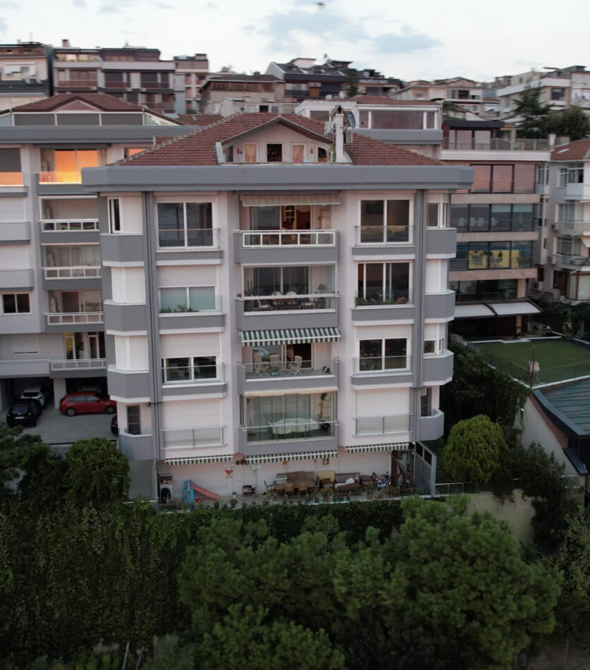 Duplex Apartment With Sea View In Uskudar Salacak01
