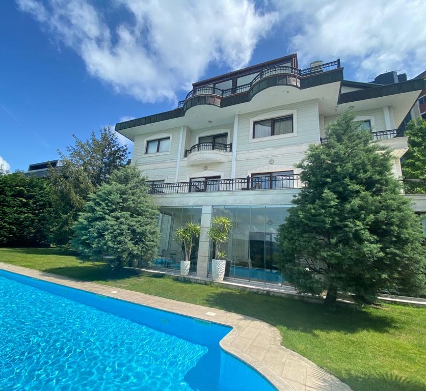 Properties - Grid 2 64 Bosphorus View Villa in Istanbul Private Acarkent 37