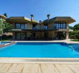 Private Villa For Sale in Istanbul Bosphorus View 11