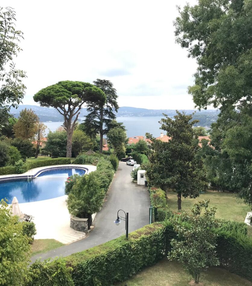 Sea View Villa in Bosphorus Istanbul For Sale 10