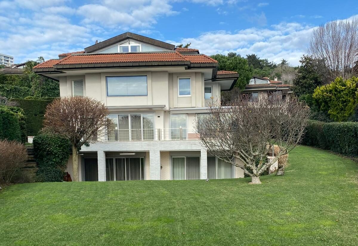ulusvillaforsale