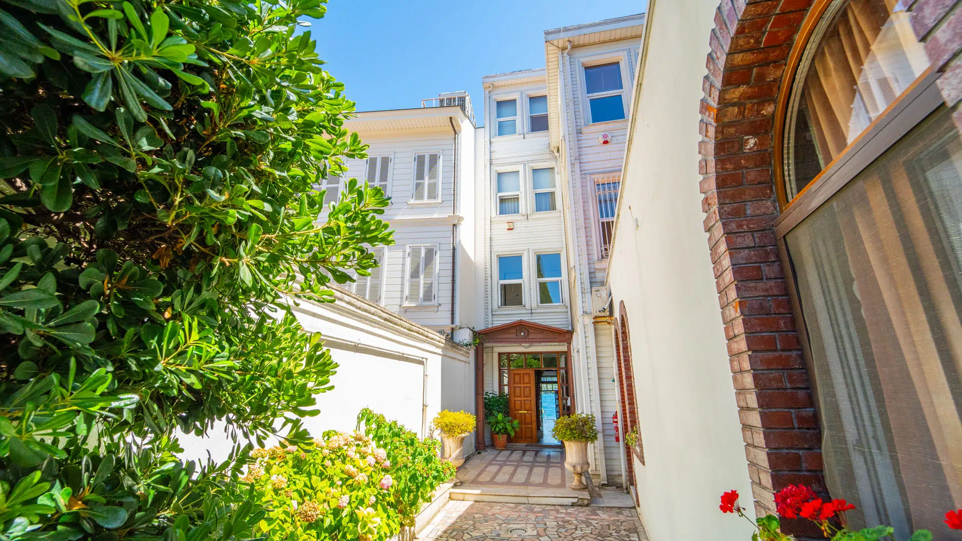 Istanbul Bosphorus House For Sale 6 DSC05933