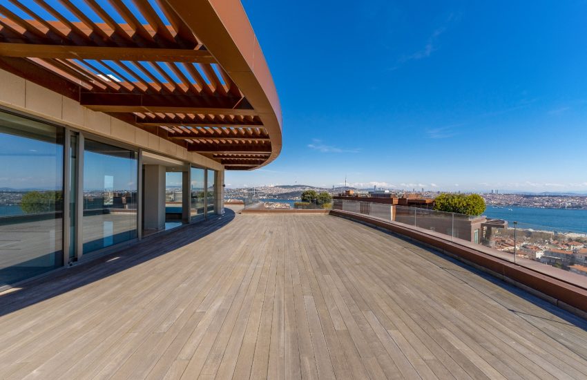 Luxury Penthouse In Istanbul