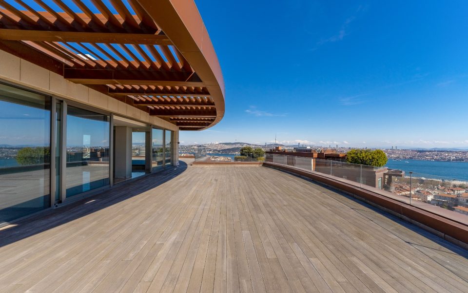 Luxury Penthouse In Istanbul