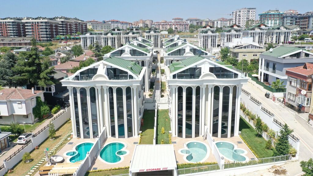 Furnished Villa For Sale in Istanbul Full Sea View 23.jpeg