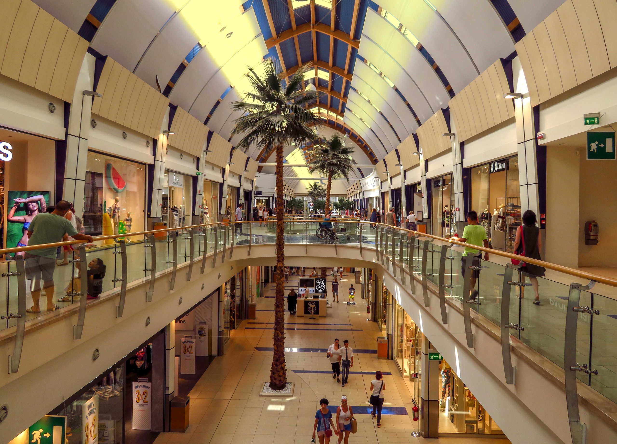 Shopping Mall For Sale in Istanbul 1 shoppin mall scaled