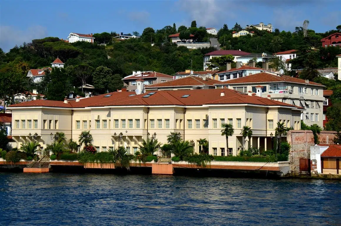 Istanbul Bosphorus Mansions History 19 Saffet Pasha Mansion