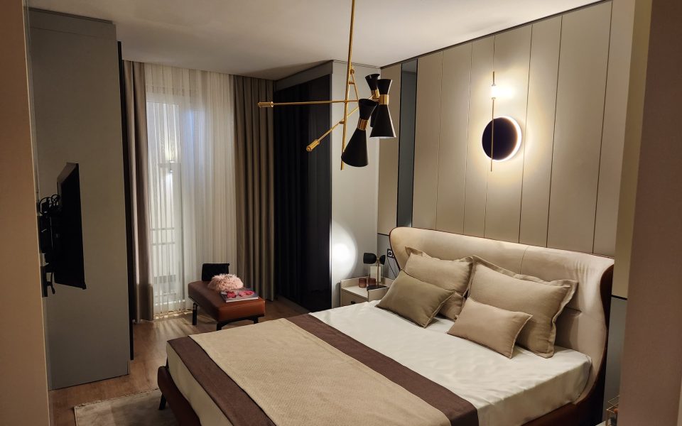 3 bedrooms apartment