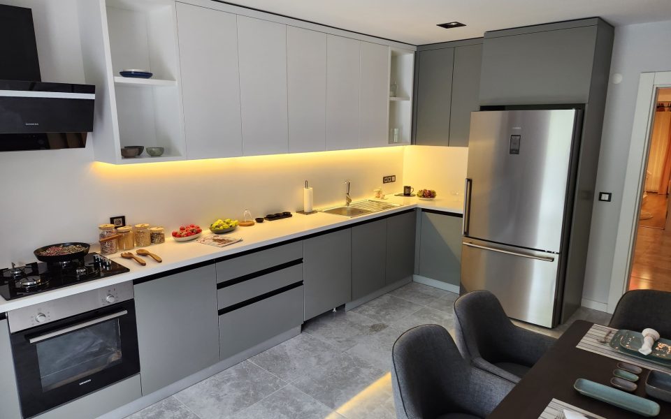 3 bedrooms apartment