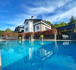 Istanbul Zekeriyakoy Triplex Villa For Sale (1)