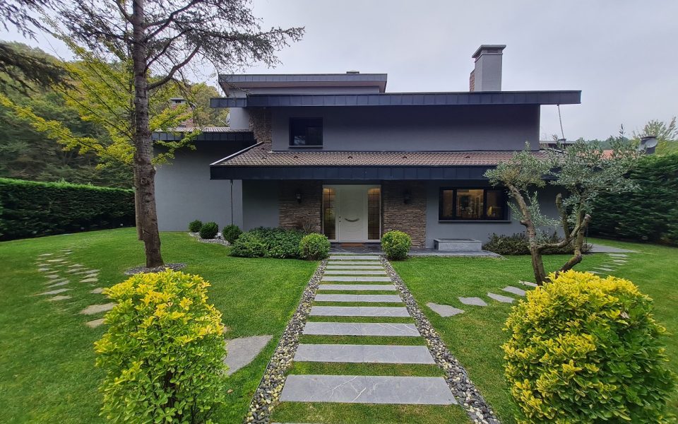 Sariyer Istanbul Villa For Sale