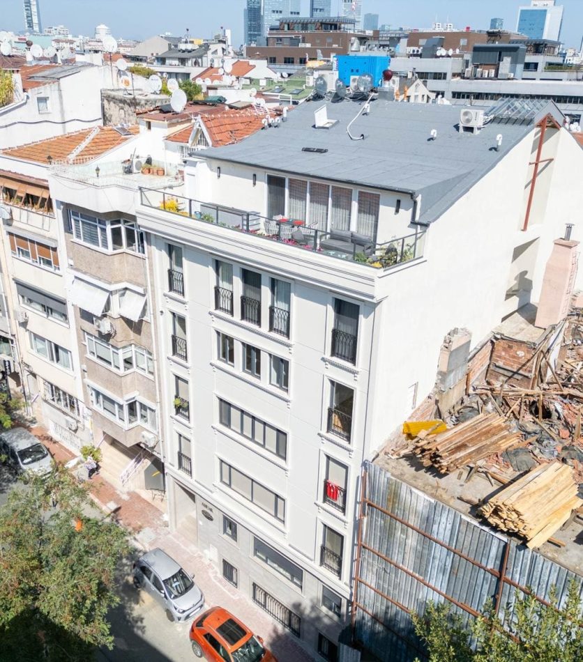 Nisantasi 2 Bedroom Apartment For Sale 2 1 2