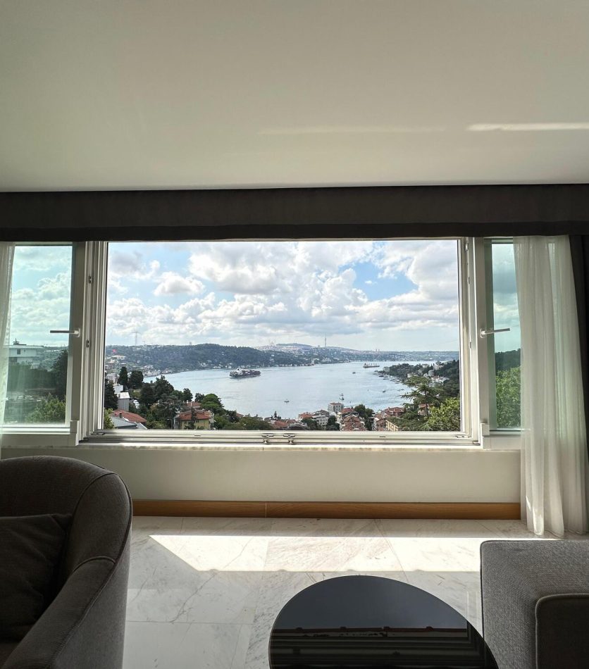 Apartment for sale with Bosphorus view in Bebek 3