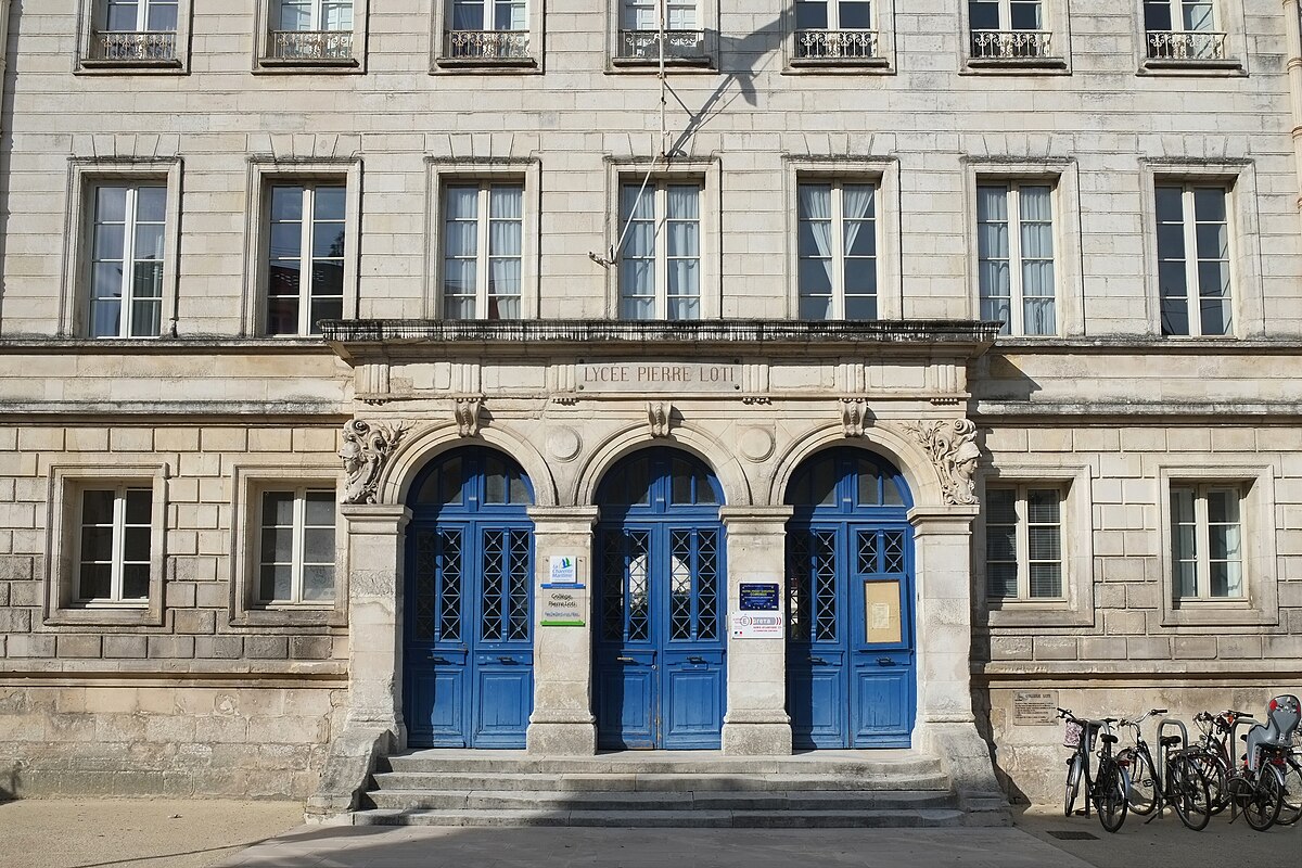 Foreign education schools in Istanbul and their addresses 4 Lycee Francais Pierre Loti
