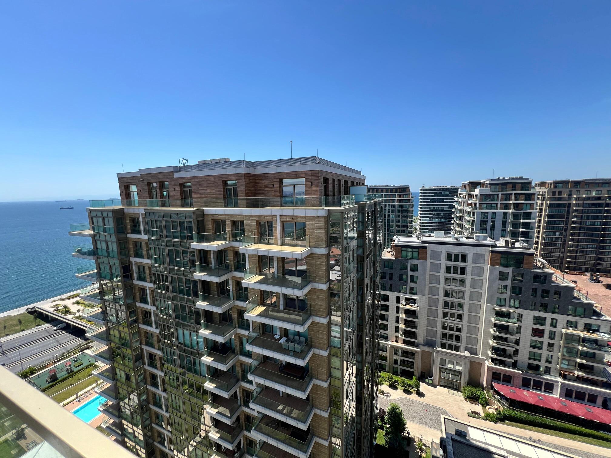 Investment areas in Istanbul that will yield high returns in the near future 6 buyukcekmecee