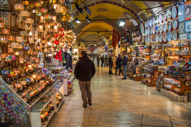 Can I Trade Cryptocurrency and Dollars in Istanbul Grand Bazaar? 3 grand bazaar 1