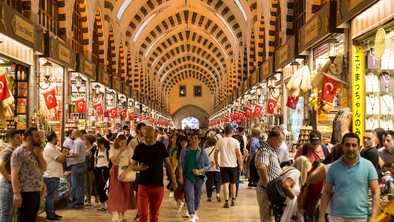 Can I Trade Cryptocurrency and Dollars in Istanbul Grand Bazaar? 2 kapali carsi