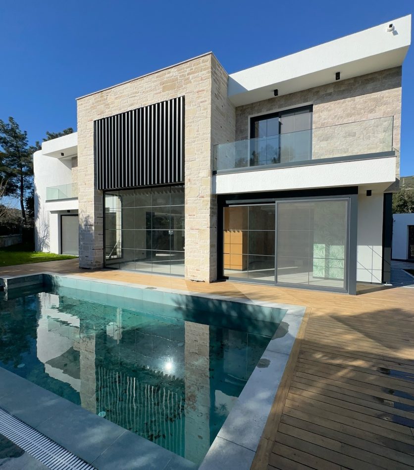 Luxury Villa For Sale in Bodrum Bitez