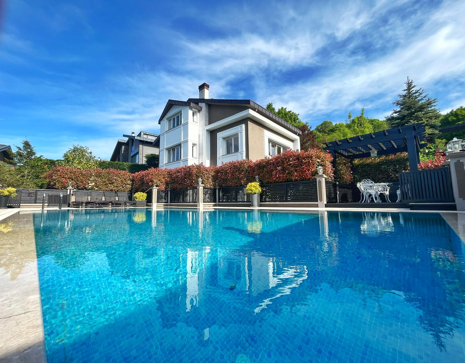 Where to Find Land for Villa Construction in the Districts of Istanbul – 2026 Guide 11